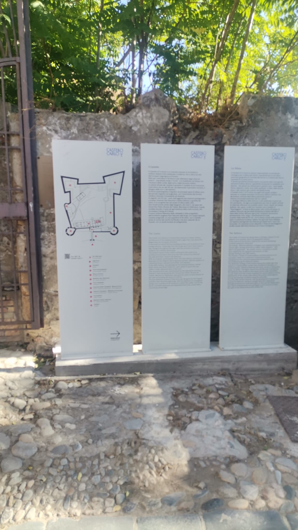Crotone, installati pannelli esplicativi e descrittivi al Castello Carlo V